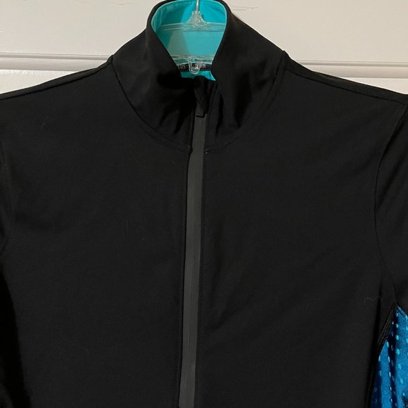 Victoria's Secret Jacket and Cropped Pants Workout Set - Picture 3 of 8